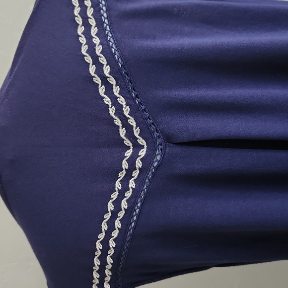 Skies Are Blue Top XL - Picture 13 of 13